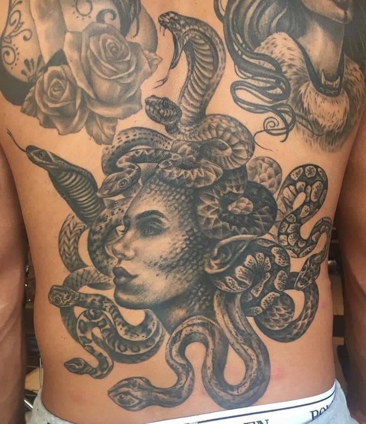 Nicole Palapoli portfolio piece